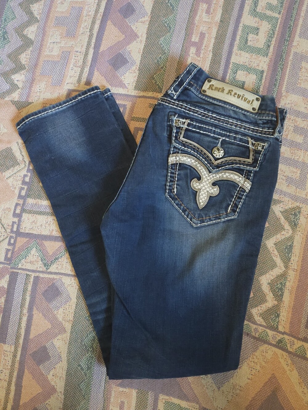 Women's Buckle Rock Revival Dark Wash Denim Jeans Saralyn Easy Skinny 29